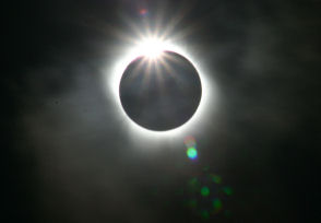 Diamond Ring - click for full size image
